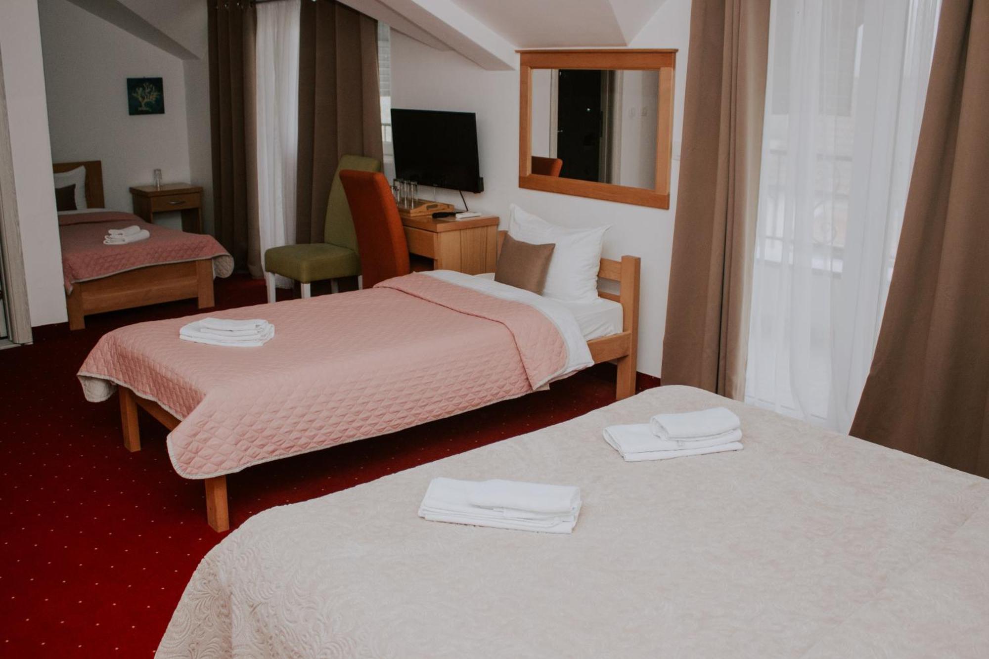 Hotel Serdar Mojkovac Habitación foto